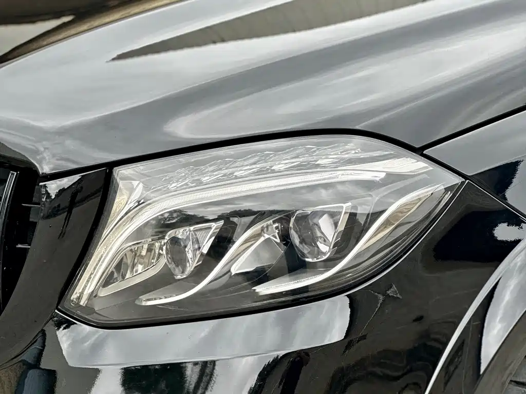 Mercedes-Benz GLS 2016 — фото 17