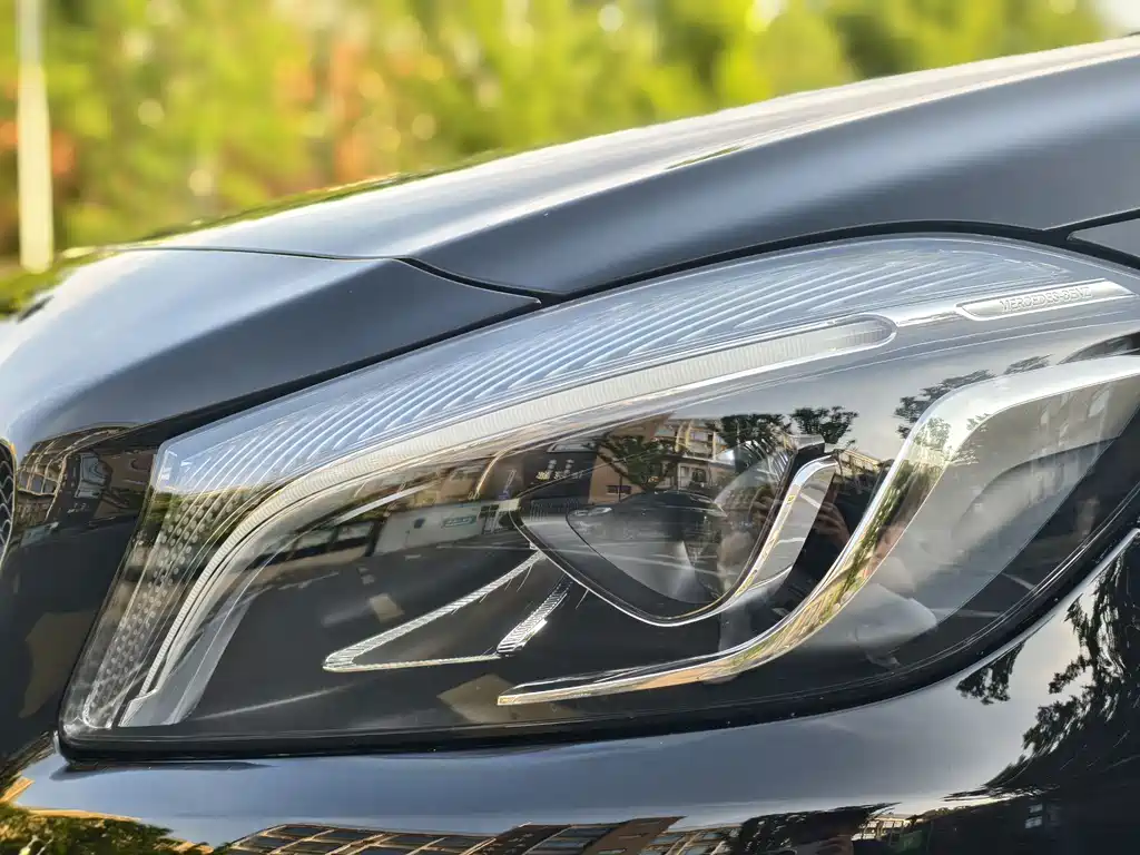 Mercedes-Benz A-Class AMG 2018 — фото 16