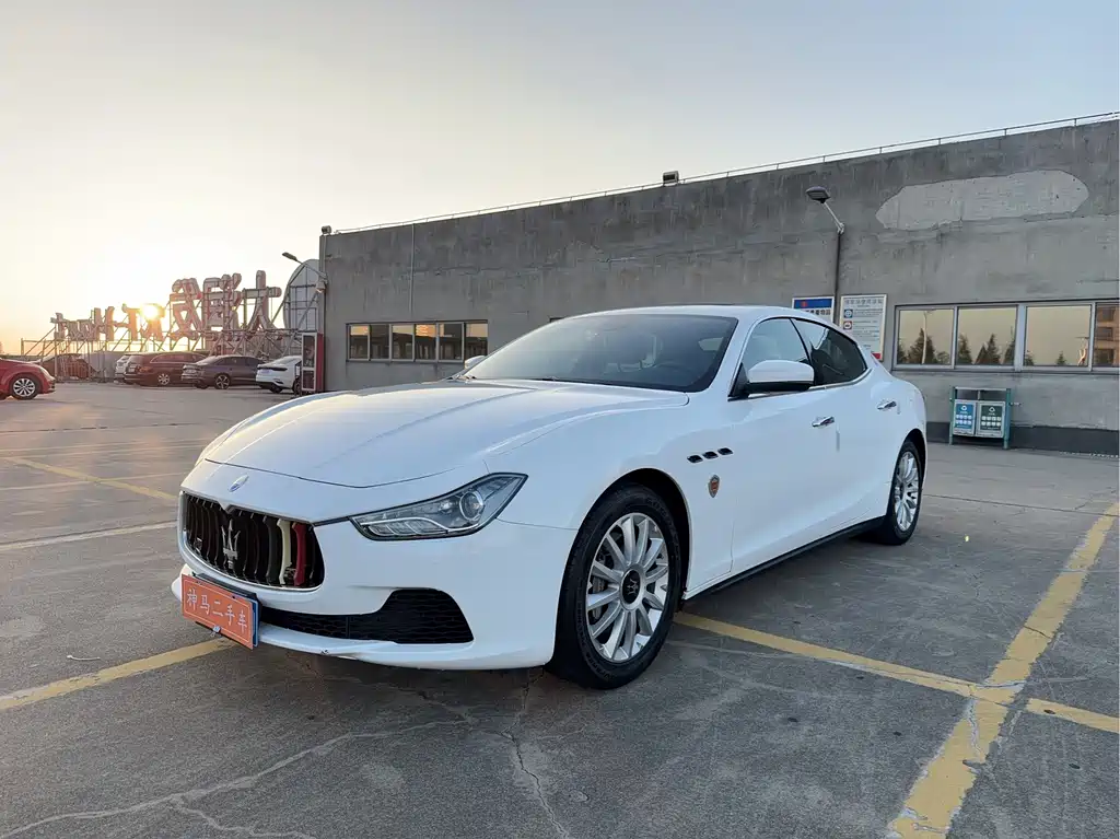 Maserati Ghibli 2018 — фото 1