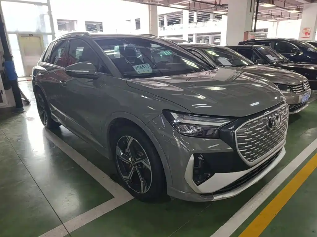 Audi Q4 e-tron 2023