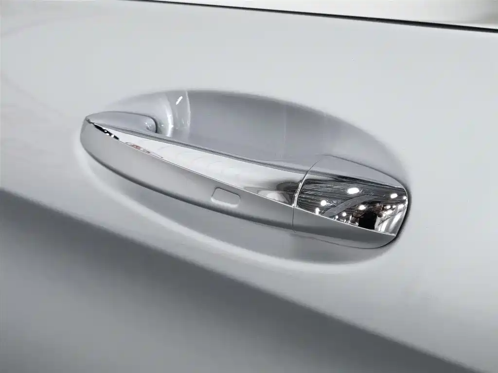 Mercedes-Benz C-Class 2016 — фото 18