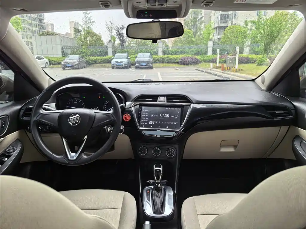 Buick Excelle 2019 — фото 22