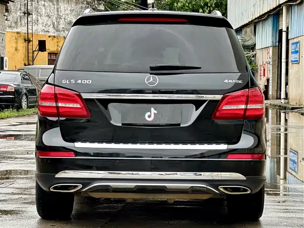 Mercedes-Benz GLS 2016