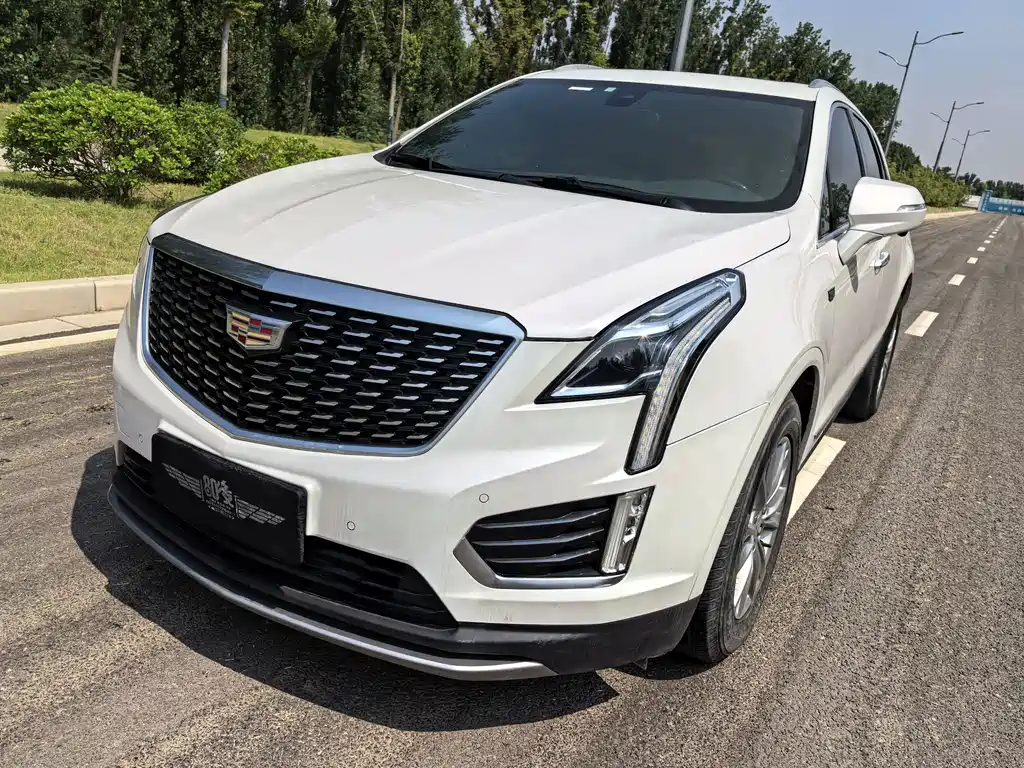 Cadillac XT5 2020 — фото 4