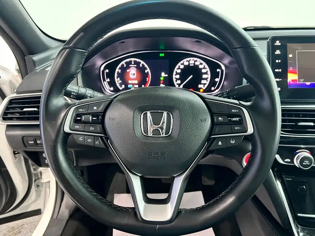 Honda Inspire 2022 — фото 22