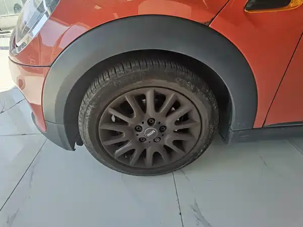 MINI 2019