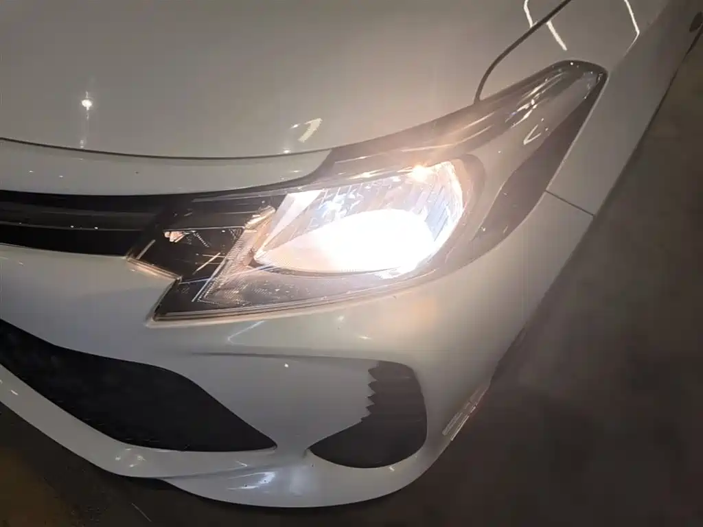 Toyota Vios FS 2022 — фото 24