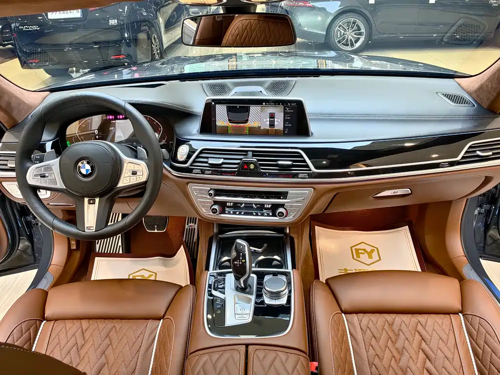 BMW 7 Series 2022 — фото 15