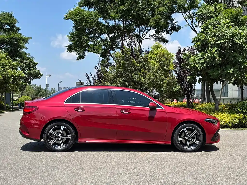 Mercedes-Benz A-Class 2024
