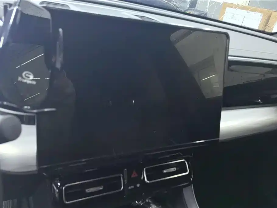GAC Motor Trumpchi GS8 2025 — фото 13