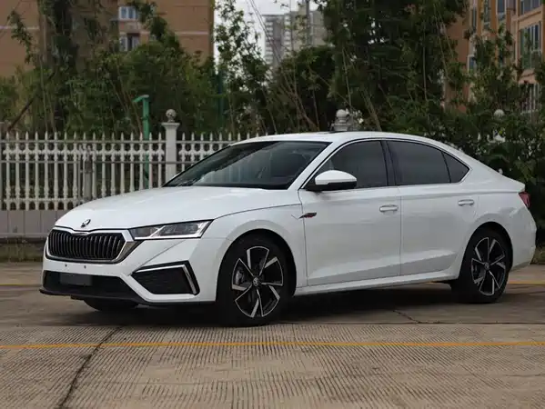 Skoda Octavia 2023