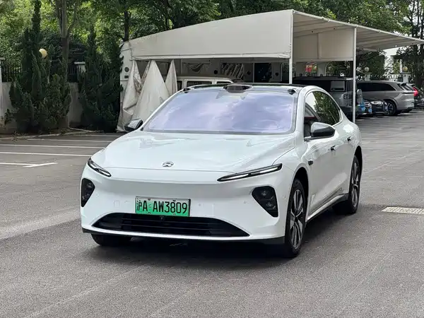 NIO ET7 2022