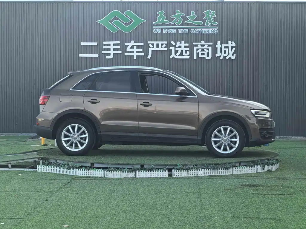 Audi Q3 2015 — фото 4