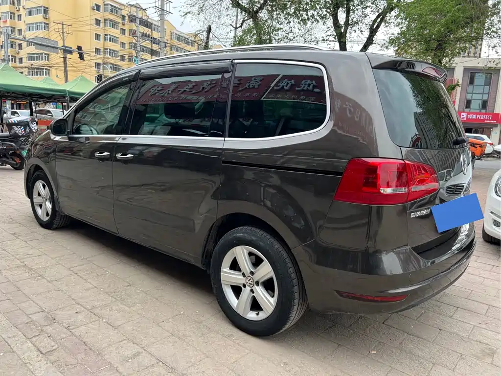Volkswagen Sharan 2015 — фото 5