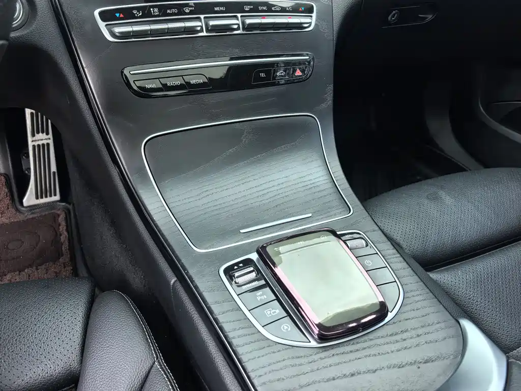 Mercedes-Benz C-Class 2020 — фото 10