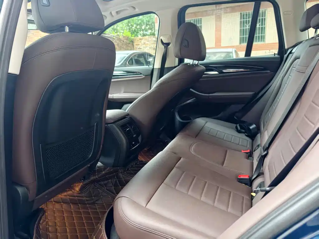 BMW X3 2021
