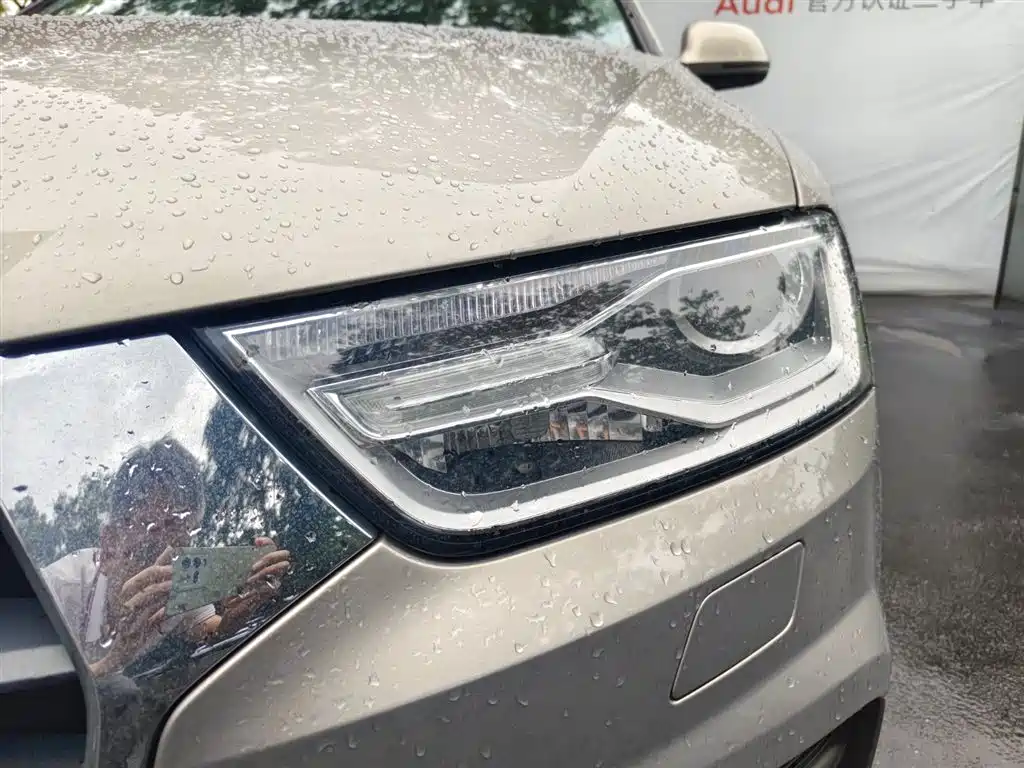 Audi Q3 2017 — фото 15
