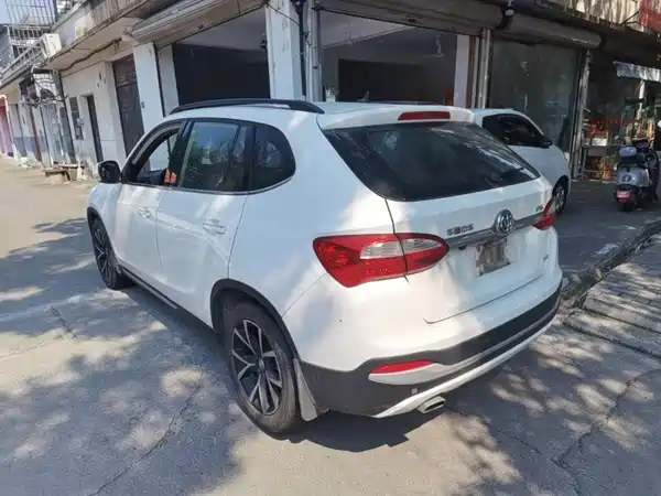Brilliance V5 2016