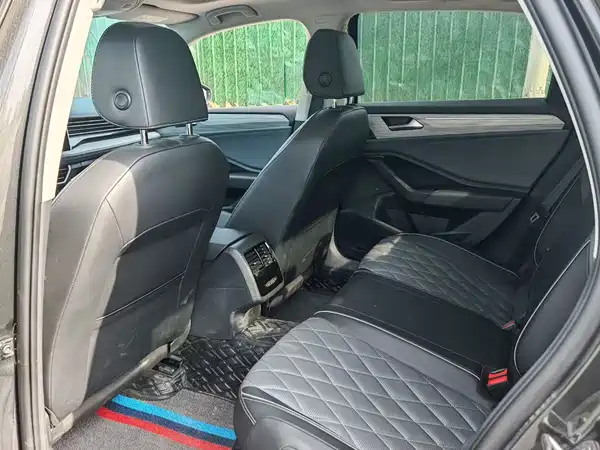 Volkswagen Sagitar 2024
