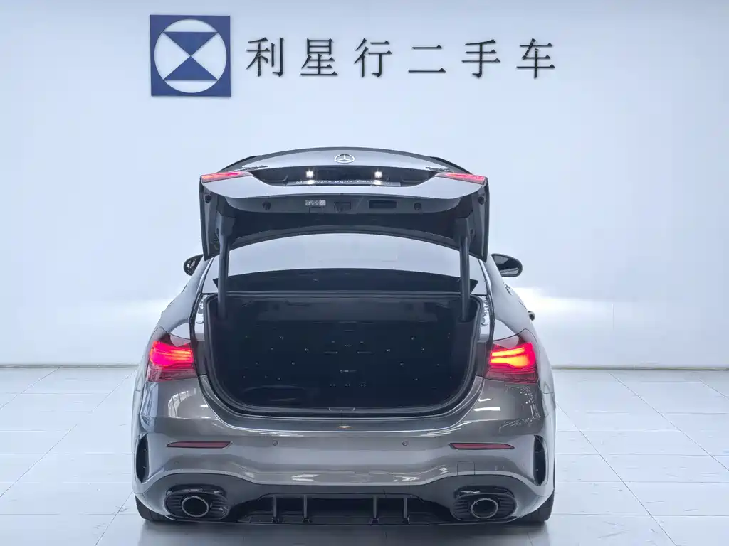 Mercedes-Benz A-Class AMG 2024 — фото 7