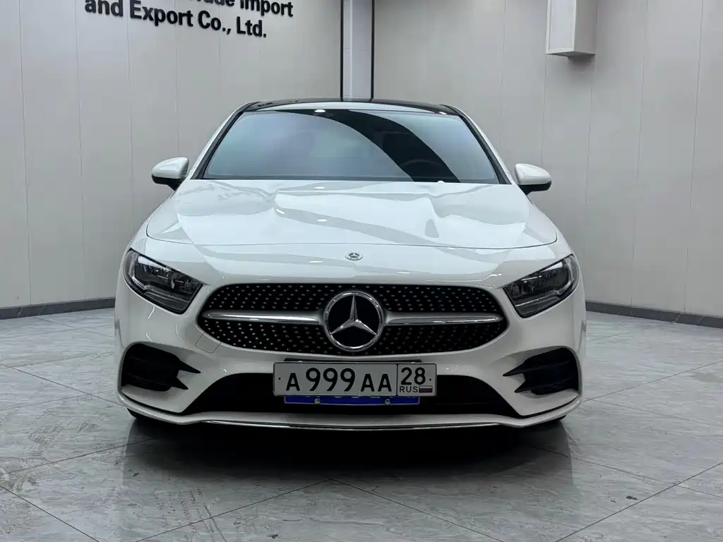 Mercedes-Benz A-Class 2022 — фото 2