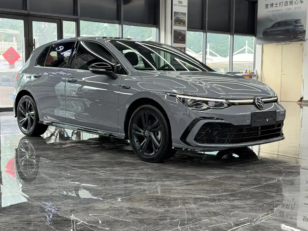 Volkswagen Golf 2022