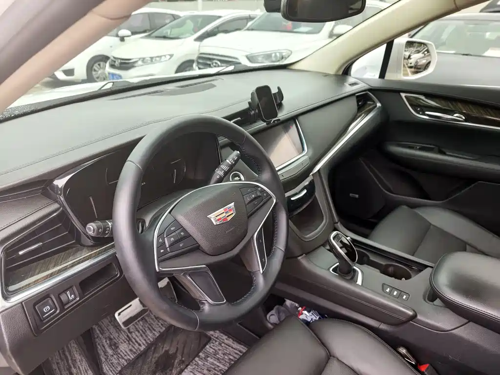 Cadillac XT5 2017