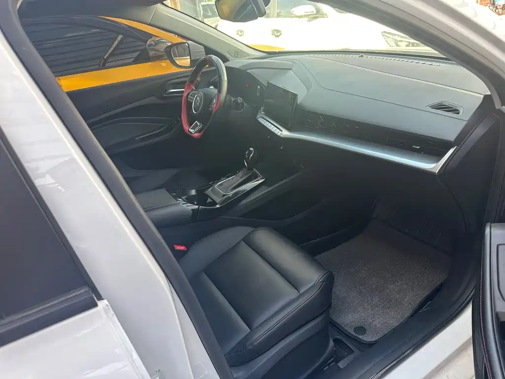 MG 5 2021