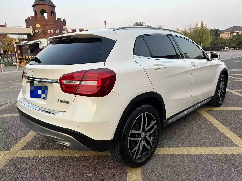 Mercedes-Benz GLA 2016 — фото 4