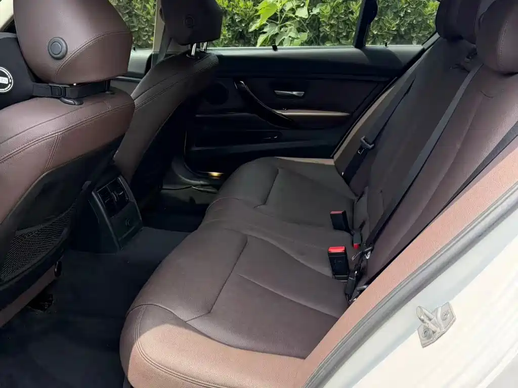 BMW 3 Series 2017