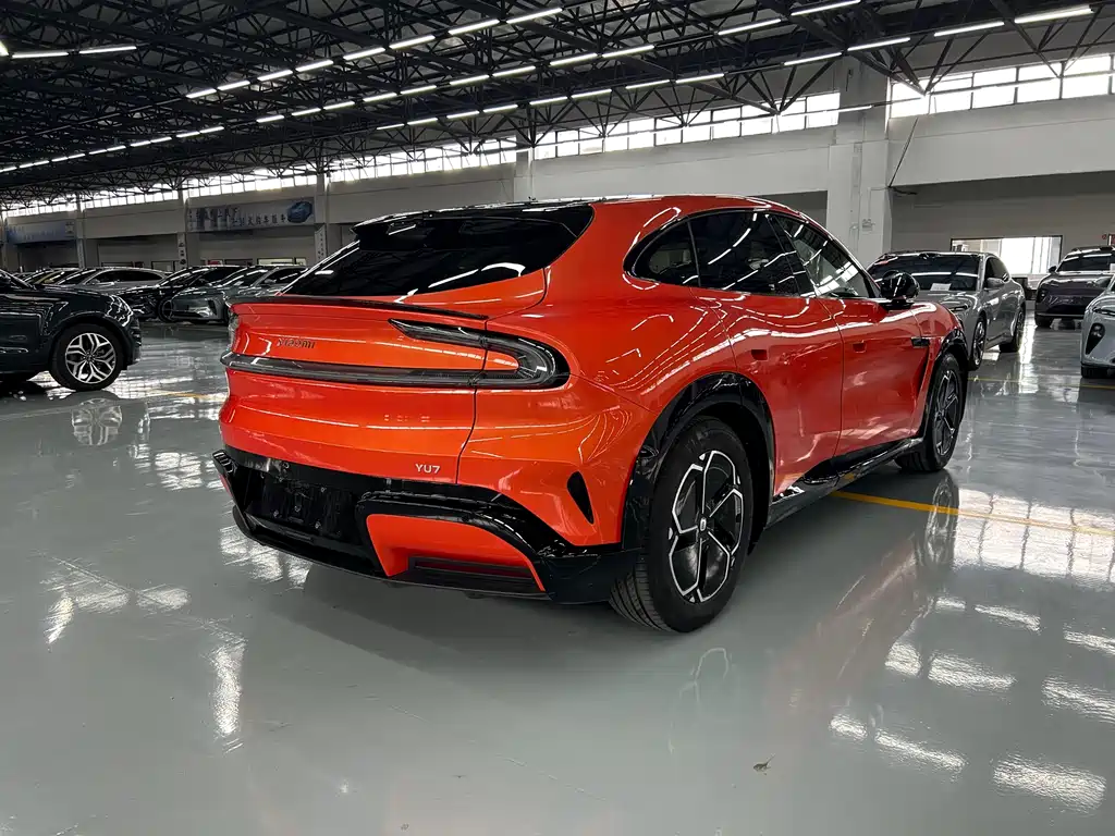 Xiaomi YU7 2025 — фото 11