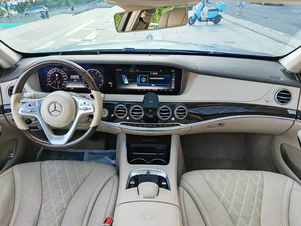 Mercedes-Benz Maybach S-Class 2019 — фото 14