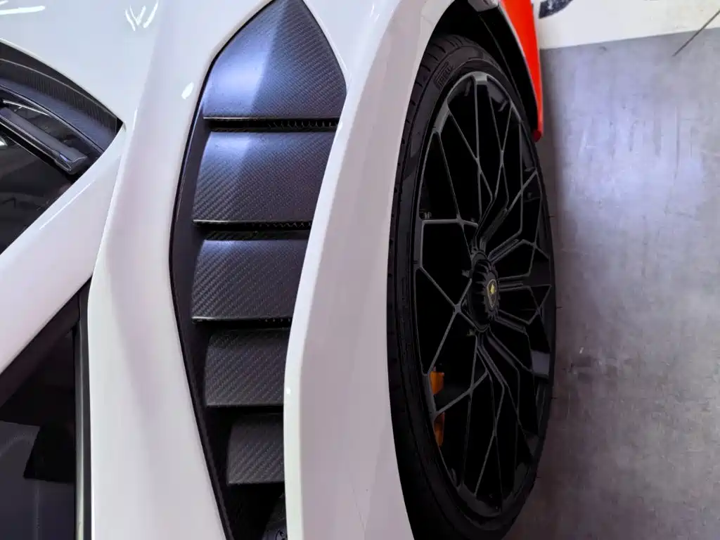Lamborghini Huracan 2022 — фото 5