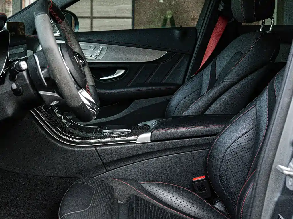 Mercedes-Benz C-Class AMG 2021 — фото 11
