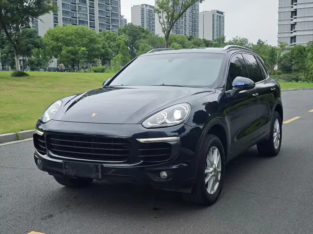 Porsche Cayenne 2015