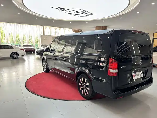Mercedes-Benz Vito 2021