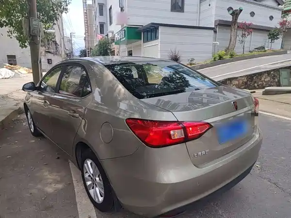 Roewe 360 2016