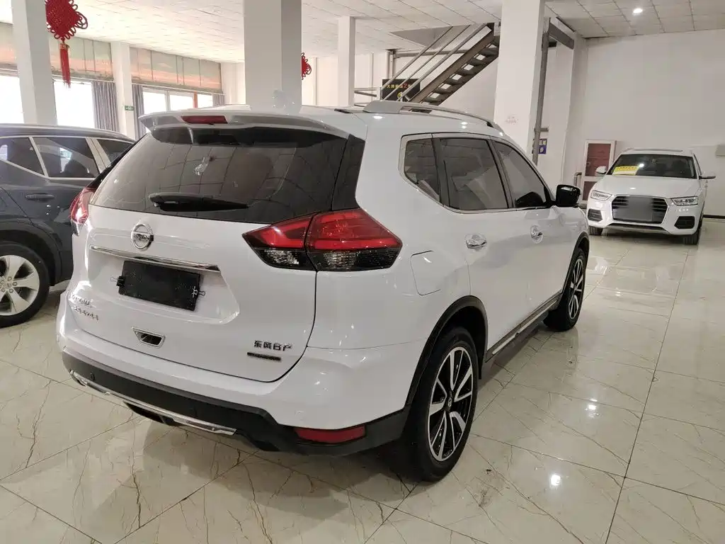 Nissan X-Trail 2020 — фото 9