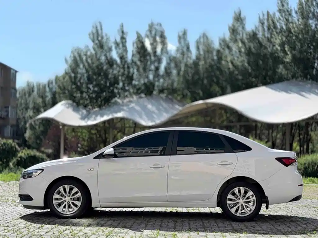 Buick Excelle 2021