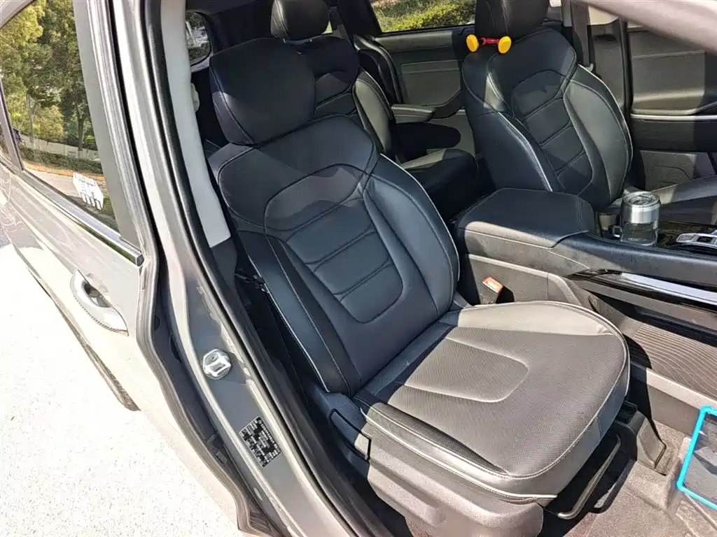 Hyundai Custo 2023 — фото 25