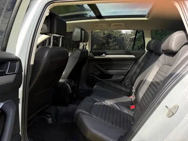 Volkswagen Viloran 2018