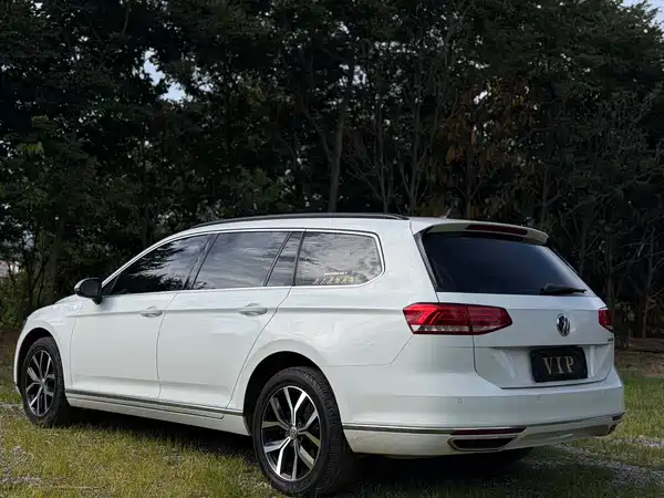 Volkswagen Viloran 2018