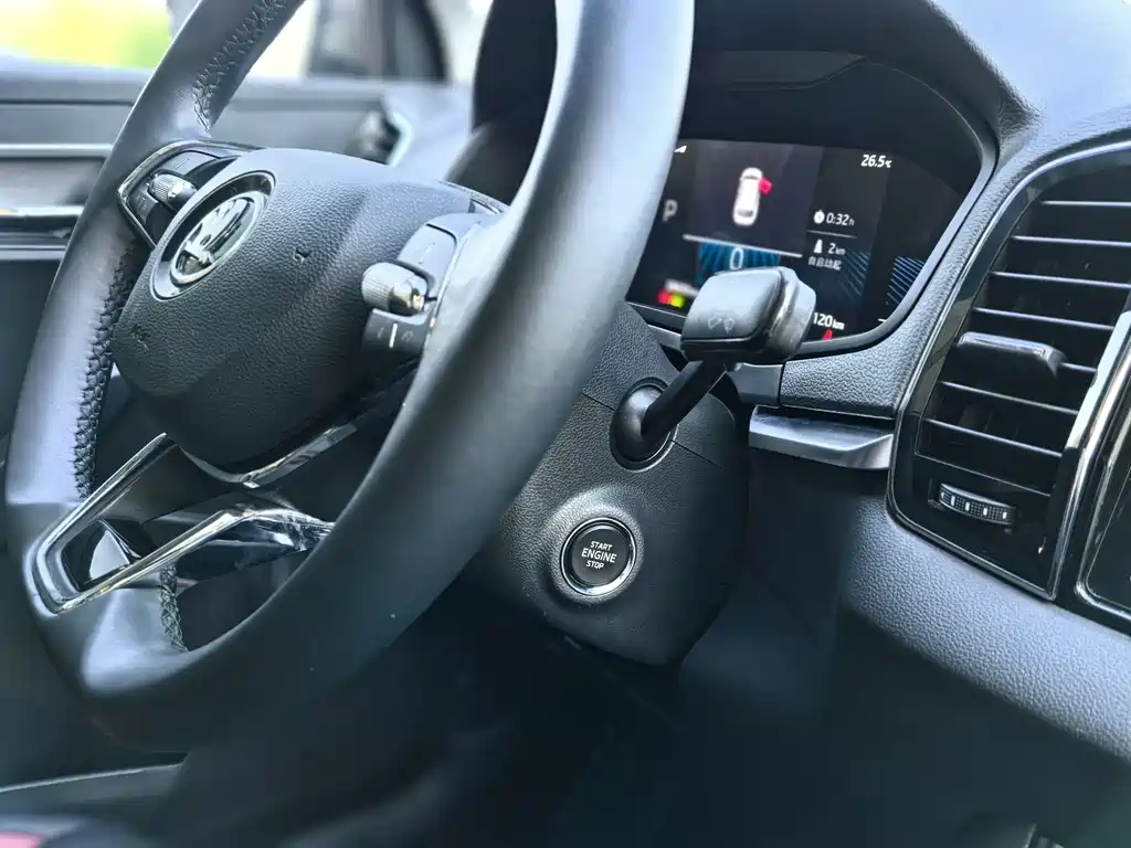 Skoda Karoq 2022 — фото 15