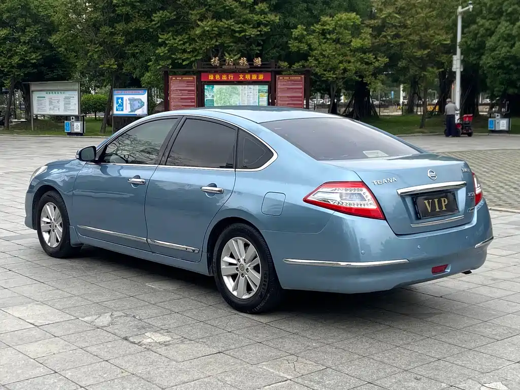 Nissan Teana 2011