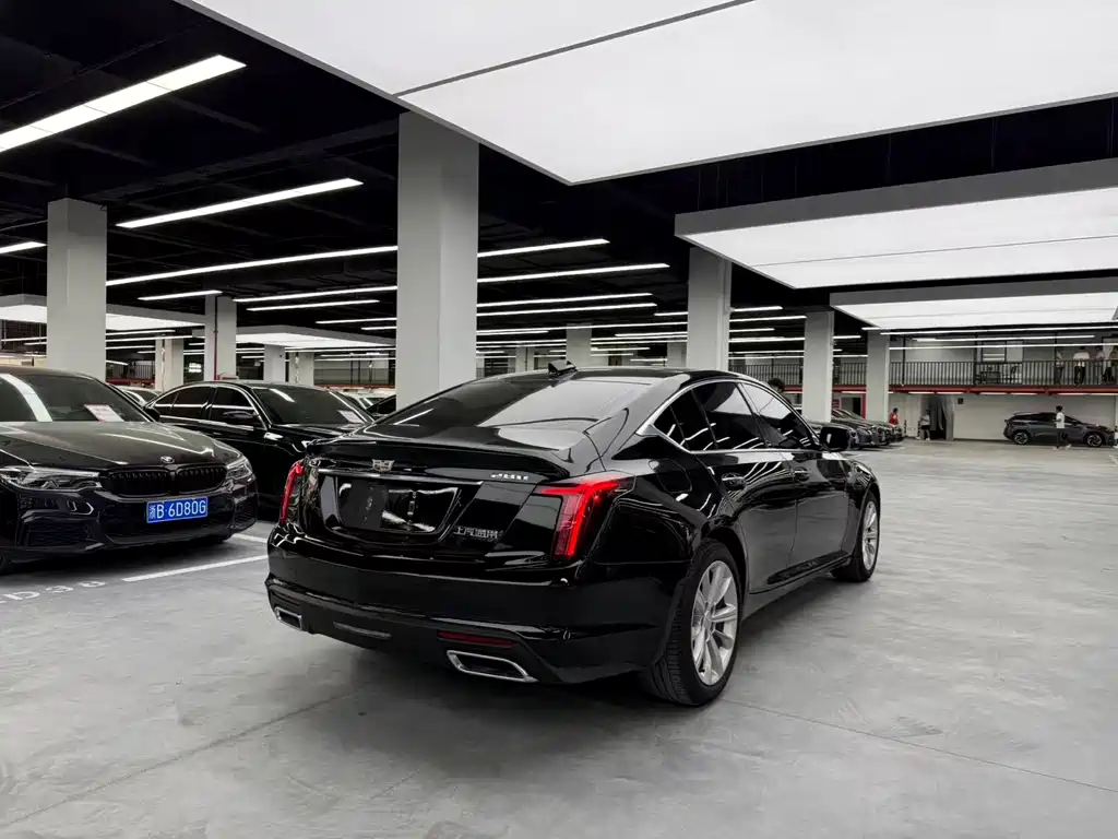 Cadillac CT5 2025 — фото 15