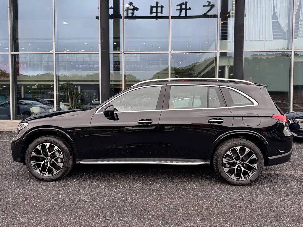 Mercedes-Benz GLC EV 2026