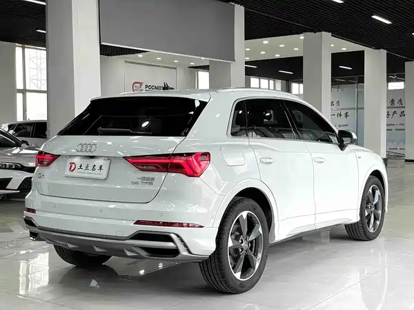 Audi Q3 2022
