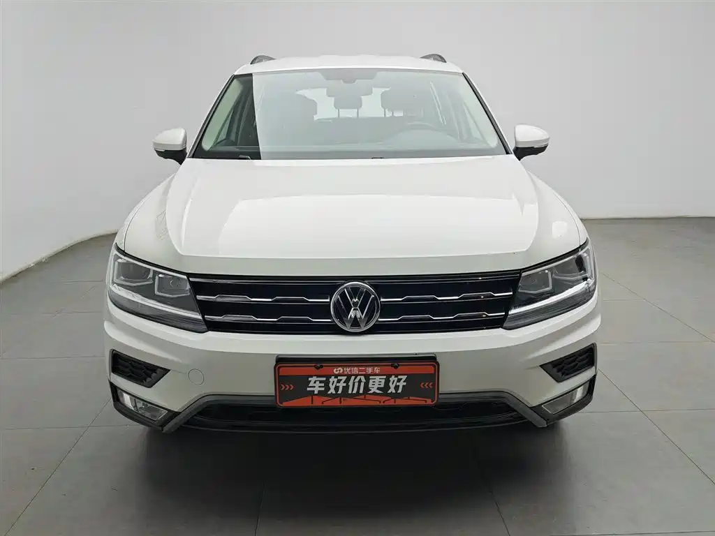 Volkswagen Tiguan L 2017 — фото 3