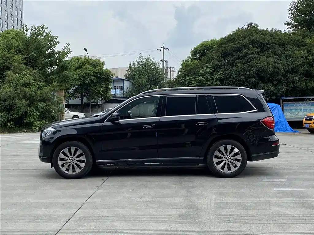 Mercedes-Benz GLS 2017 — фото 3