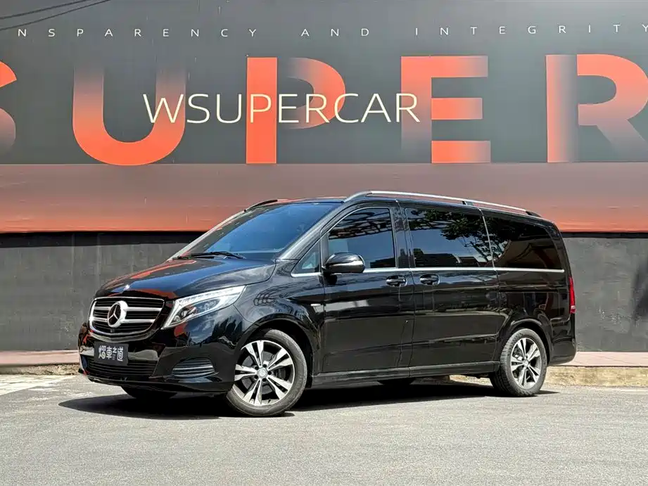 Mercedes-Benz V-Class 2016 — фото 1
